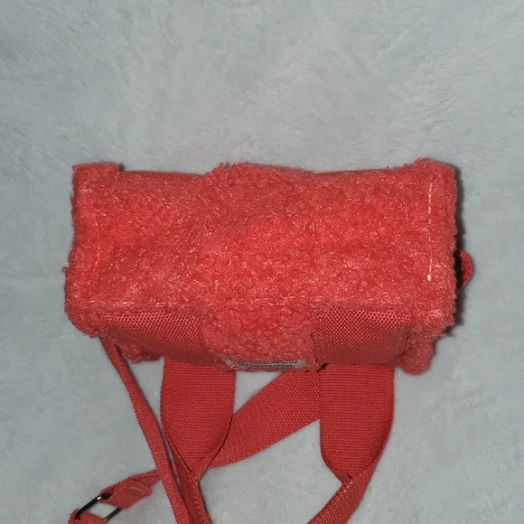 BDG Urban Outfitters Serena Sherpa Mini Tote Bag - Picture 9 of 12